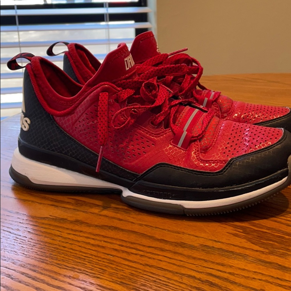 Adidas Dame 1